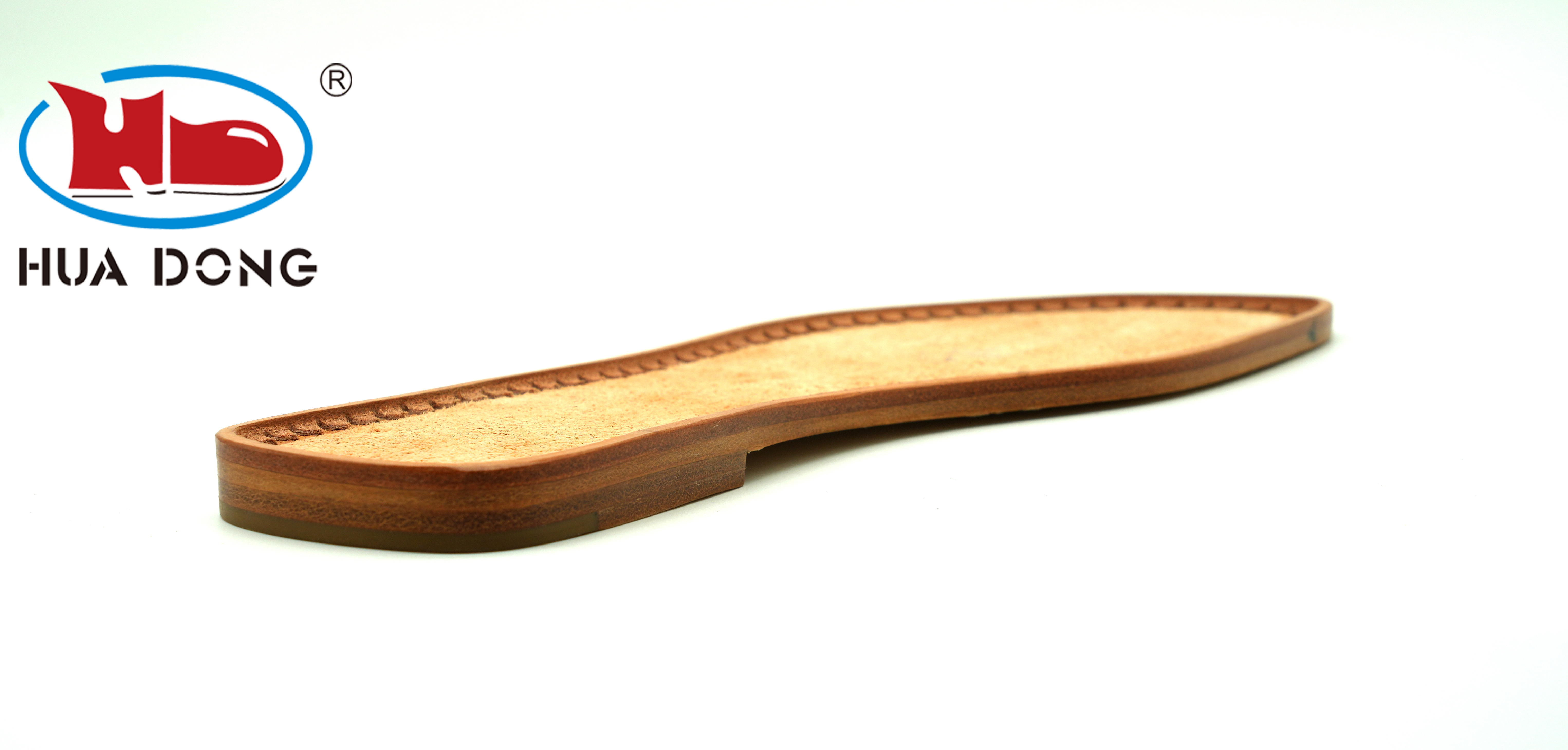Thin soled shoes have become popular, they look good no matter how they are paired