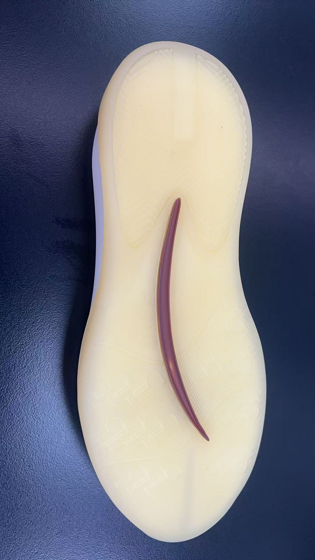 PU and PVC vacuum-molded sole material and construction example